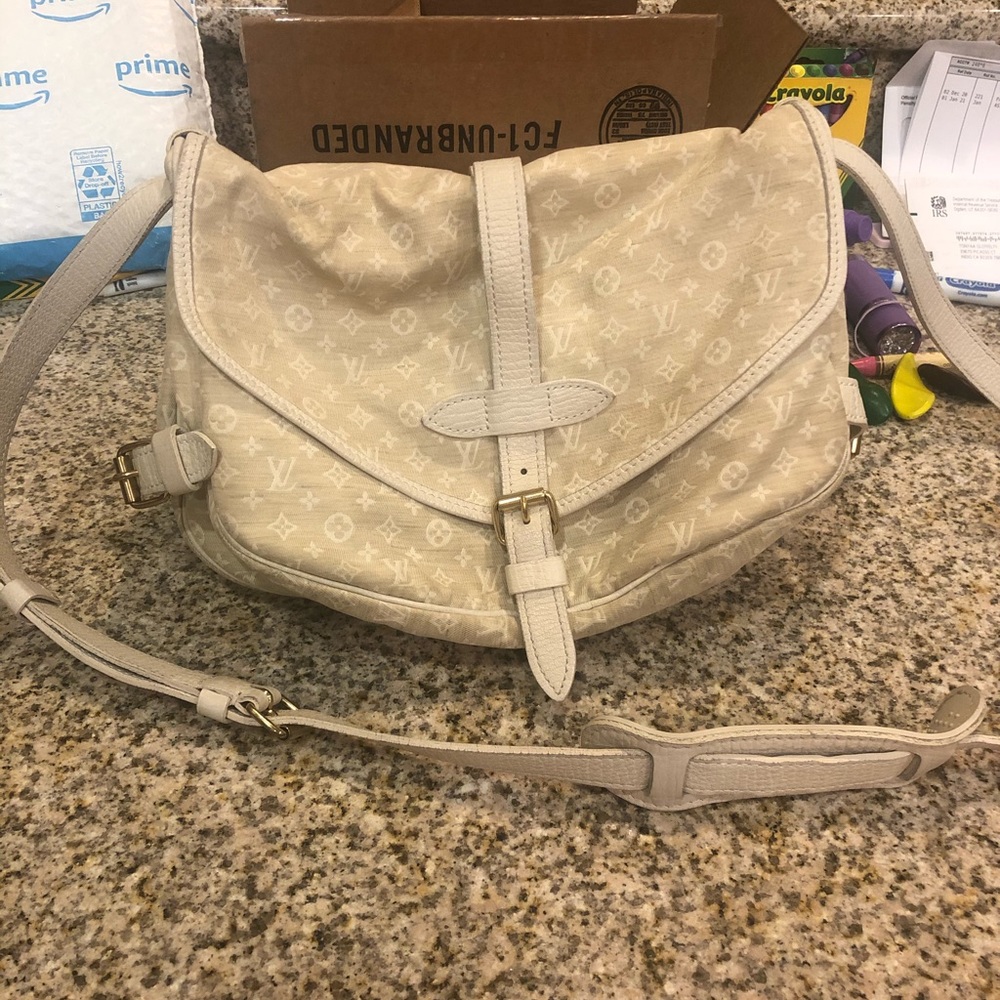 Authentic Louis Vuitton mini Lin